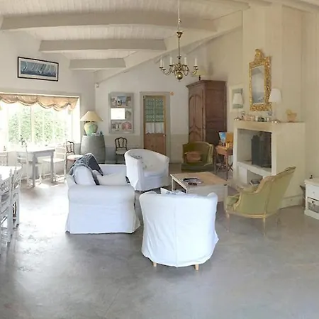 Le Clos Vilou Villa *